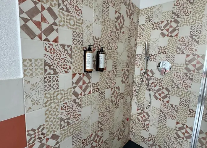 L'obiettivo بلدية آسميني